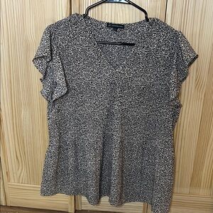 Adrianna Papell Black and Cream Blouse